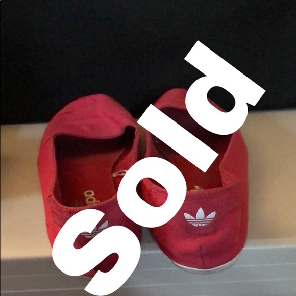 adidas Shoes - SOLD ON Ⓜ️ adidas Shoes - SOLD ON Ⓜ️